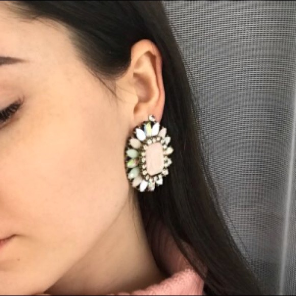 AYANA Opal Stone Earrings - Picture 7 of 8